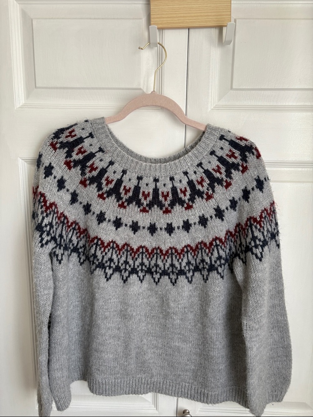 Old Navy Gray Fair Isle Crew Sweater with Navy and Burgundy Accents